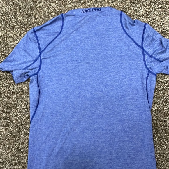 Fitted Nike Pro Tee - Picture 2 of 3